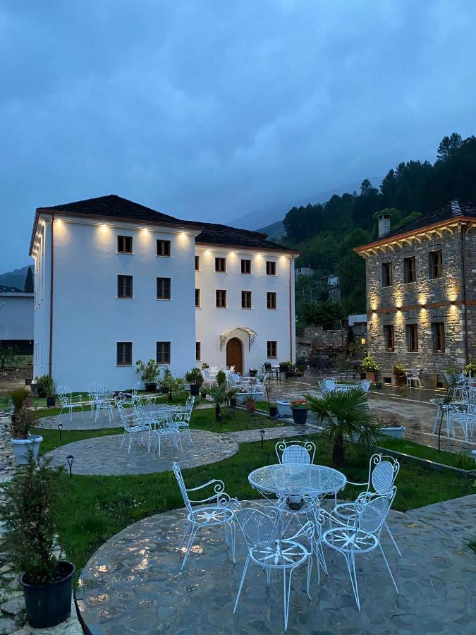 Hotel Kaso Ervehe Permet Exterior photo